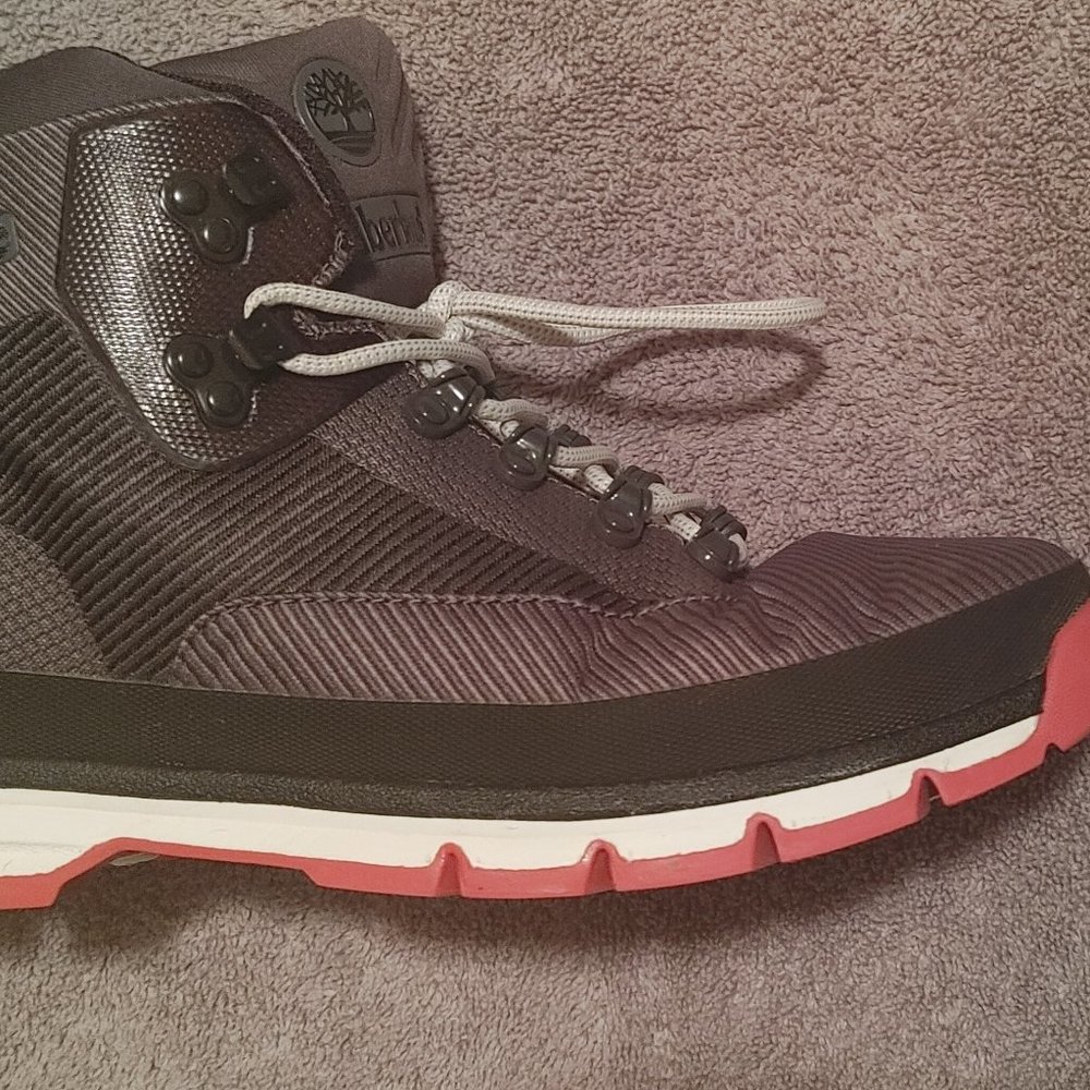 Timberland Otholite Boots - Picture 2 of 9